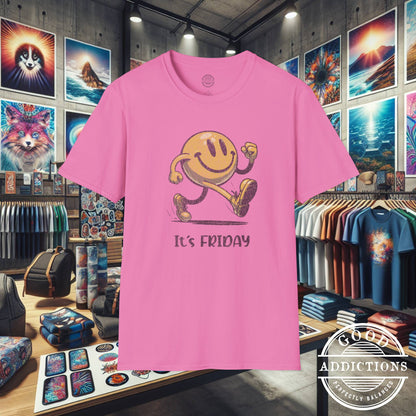 It’s Friday T-Shirt – “Smiley on the Move” Happy Vibes Tee for Weekend Lovers & Positive People