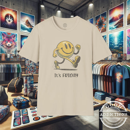 It’s Friday T-Shirt – “Smiley on the Move” Happy Vibes Tee for Weekend Lovers & Positive People