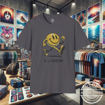 It’s Friday T-Shirt – “Smiley on the Move” Happy Vibes Tee for Weekend Lovers & Positive People